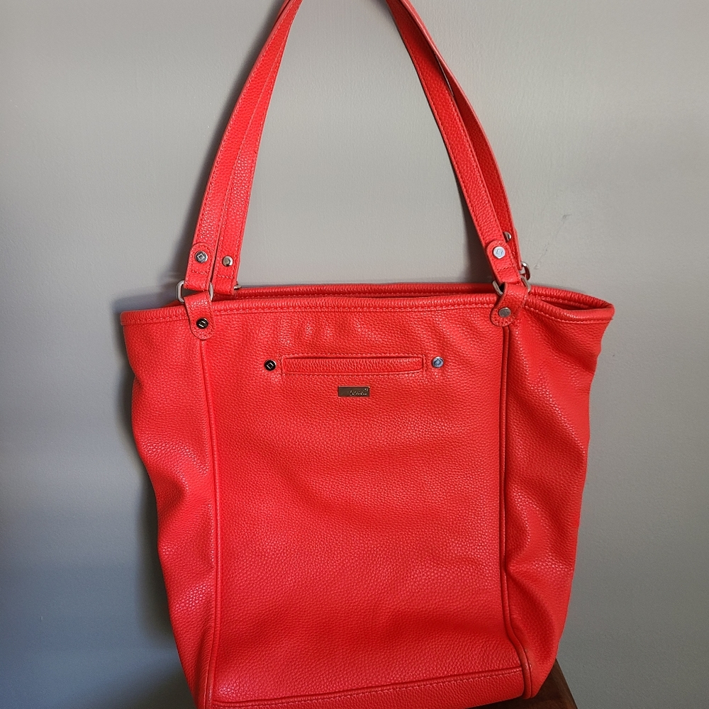 Jewell by Thirty-One Daring Abbey